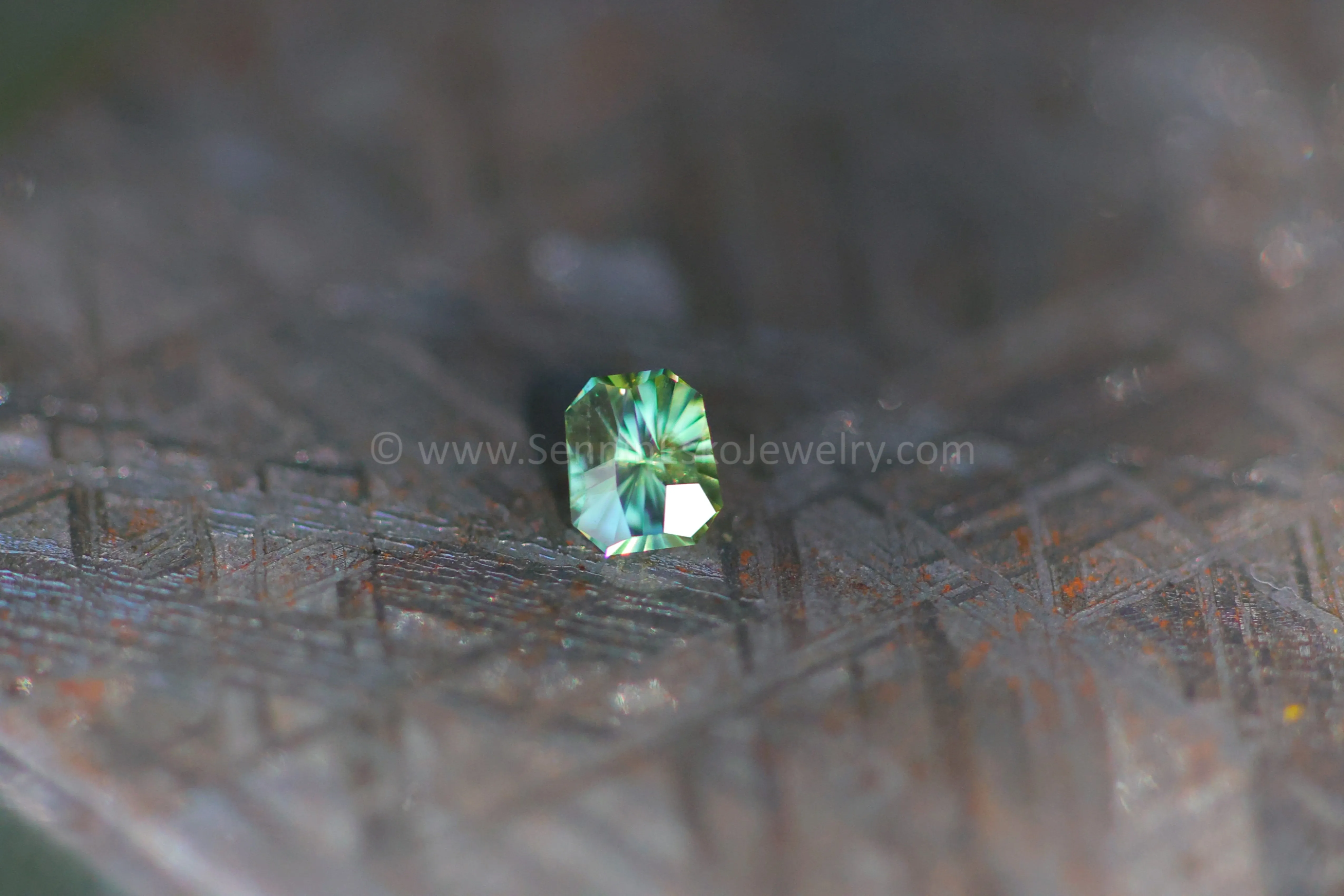0.5ct Yellow/Green Sapphire Tapered Octagon, 5x4.3mm