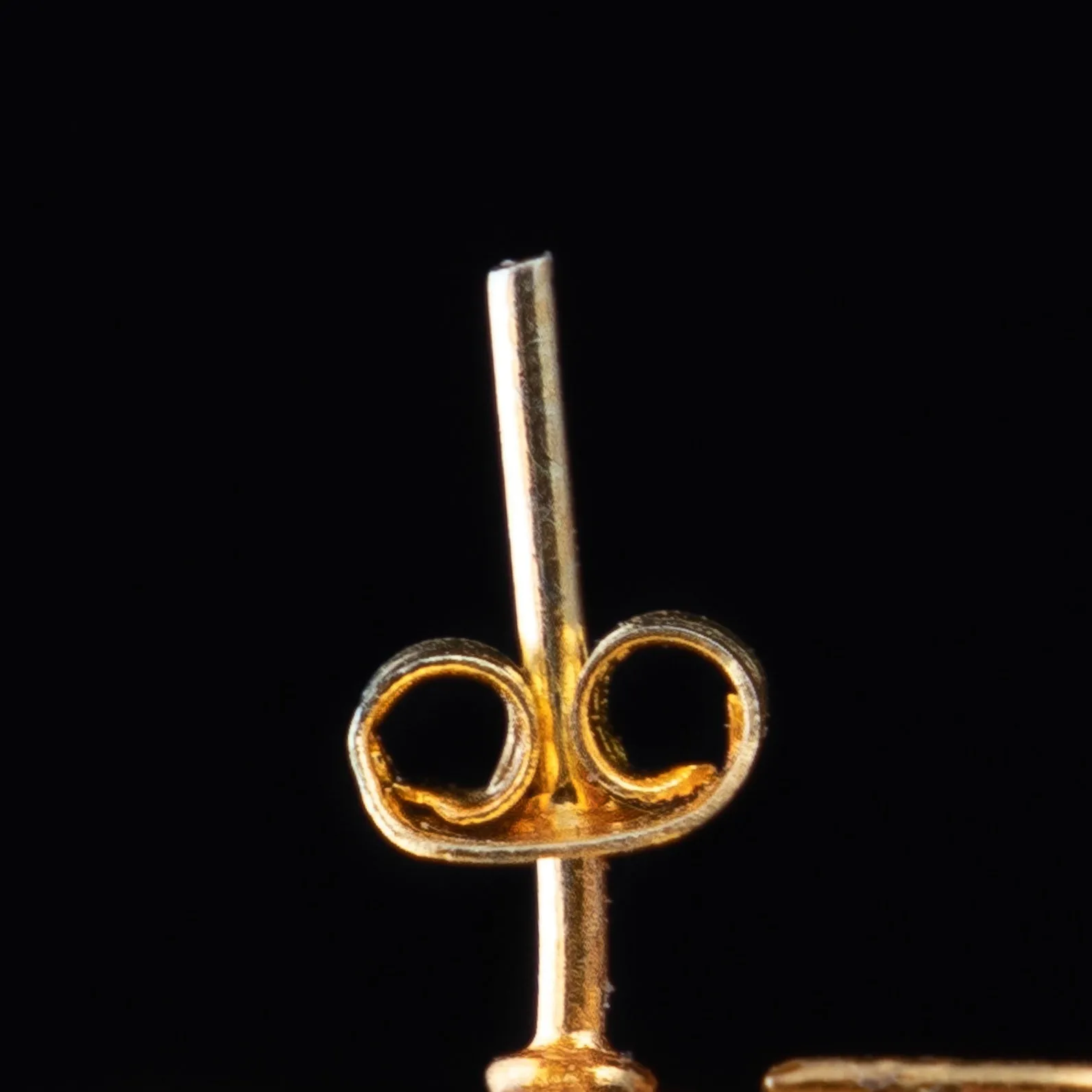 Atyuha Jhumka