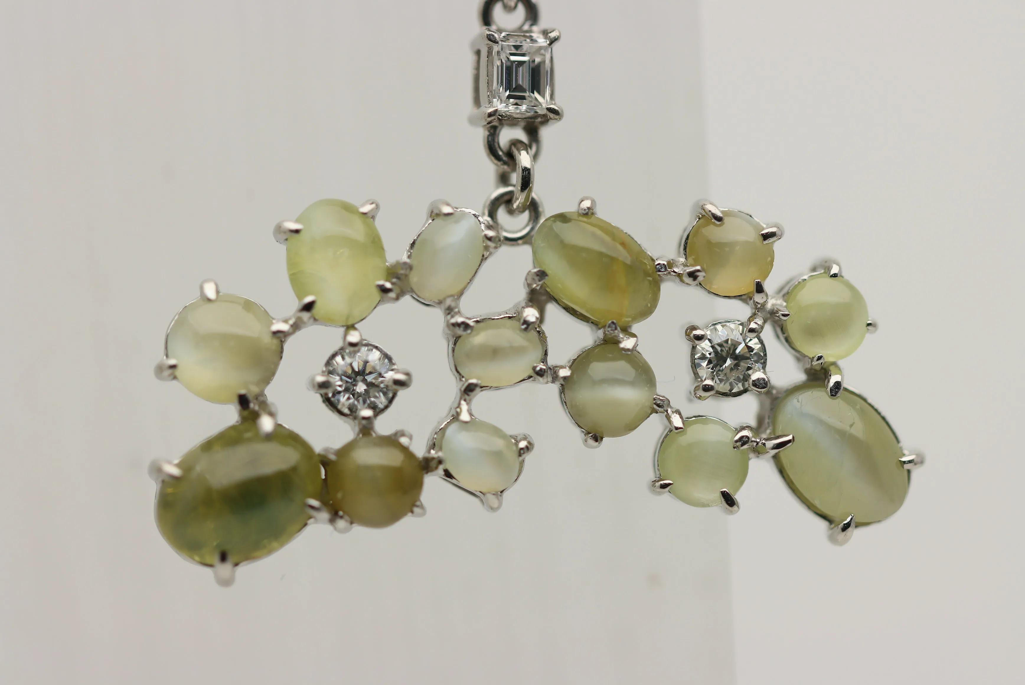 Cats Eye Chrysoberyl Diamond Platinum Drop Earrings