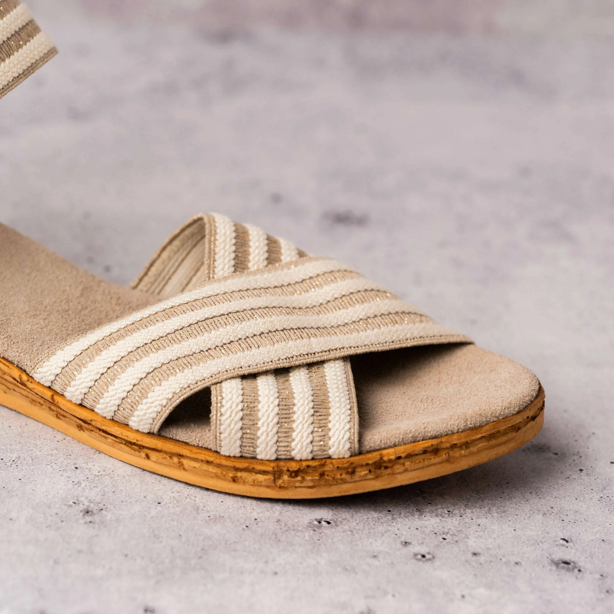Charleston Shoe Co. - Peachtree in Navy & Procecco