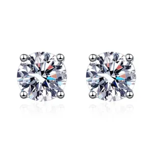 Classic Four Claw Moissanite Stud Earrings