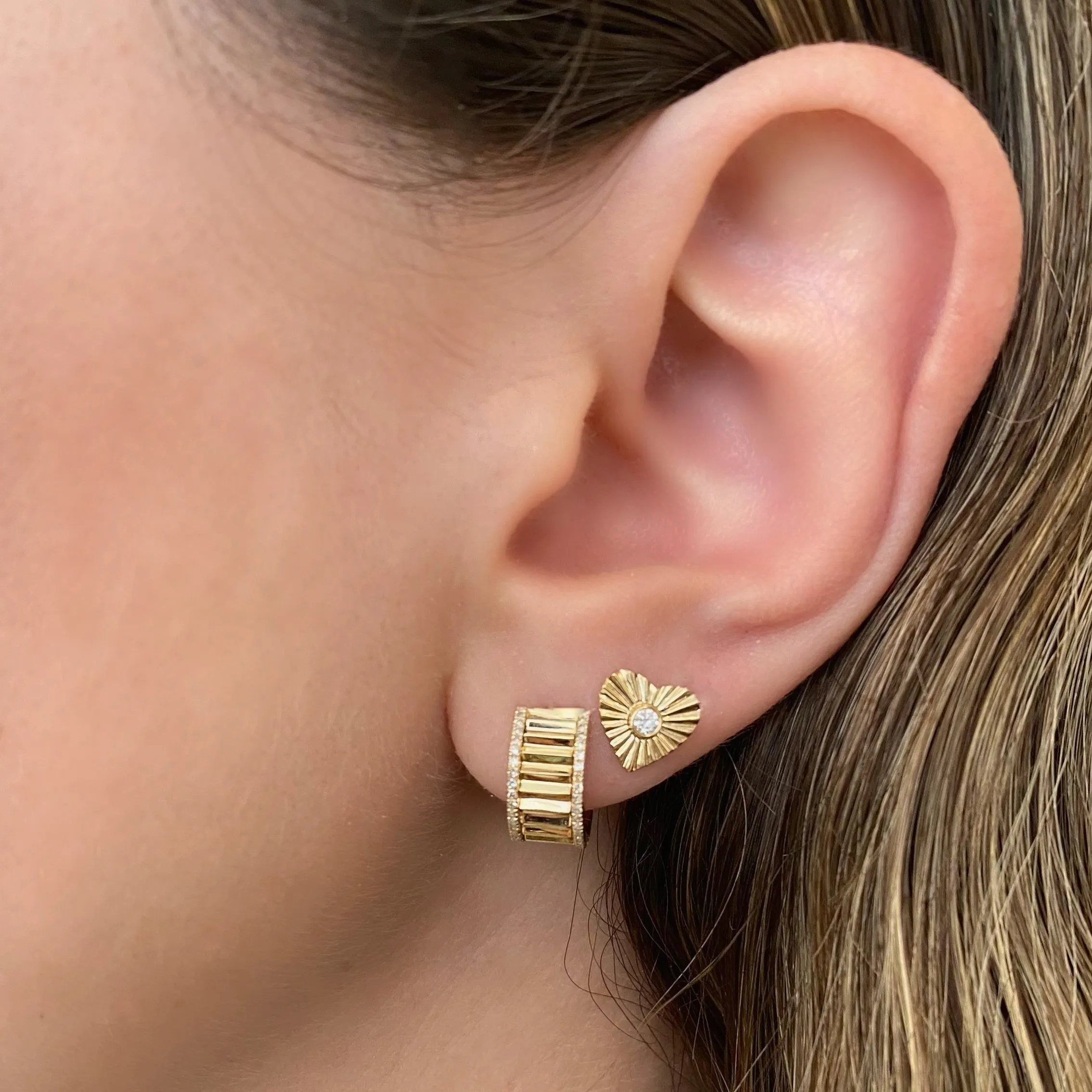 Diamond & Gold Ridged Heart Stud Earrings