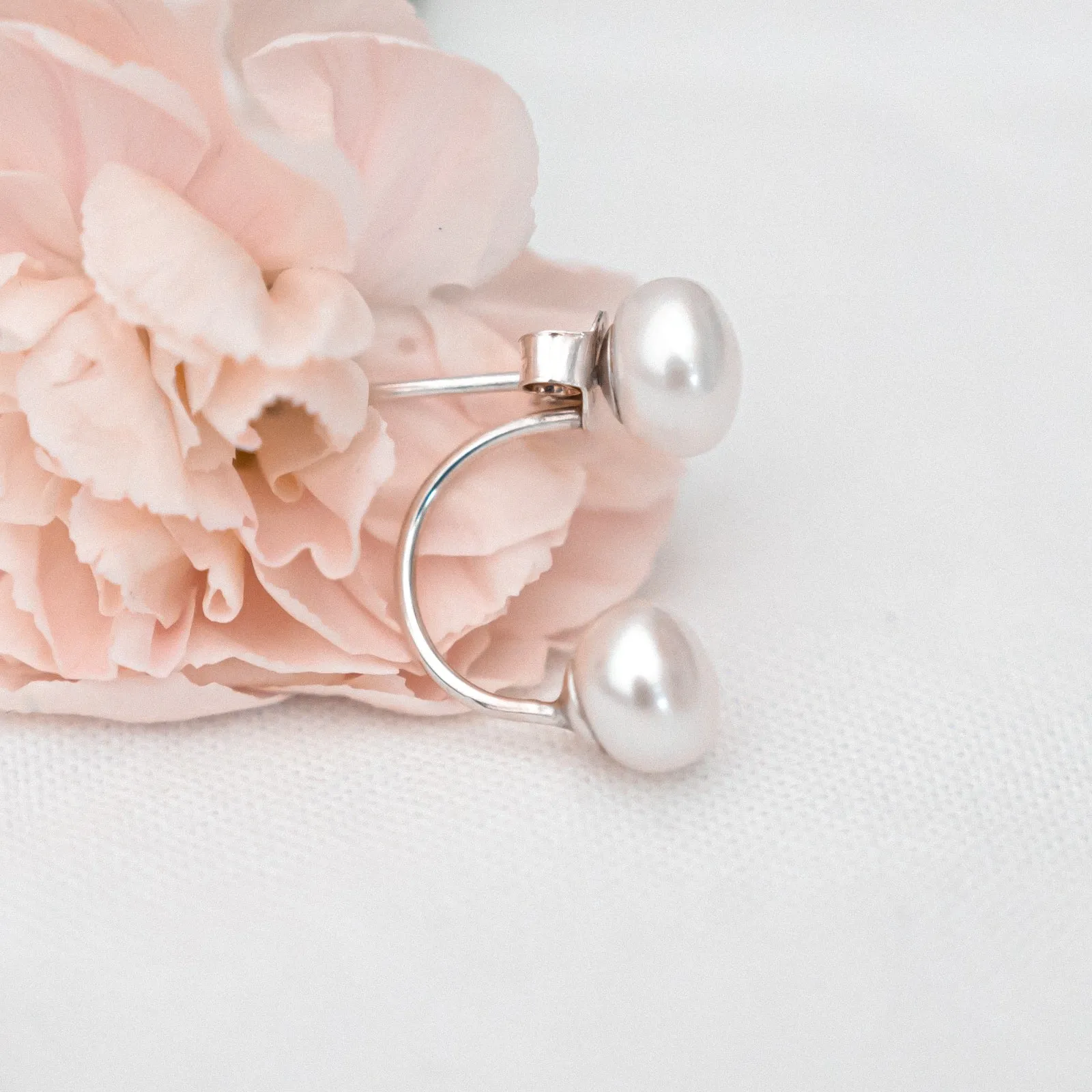 DIANA Double Pearl Earrings