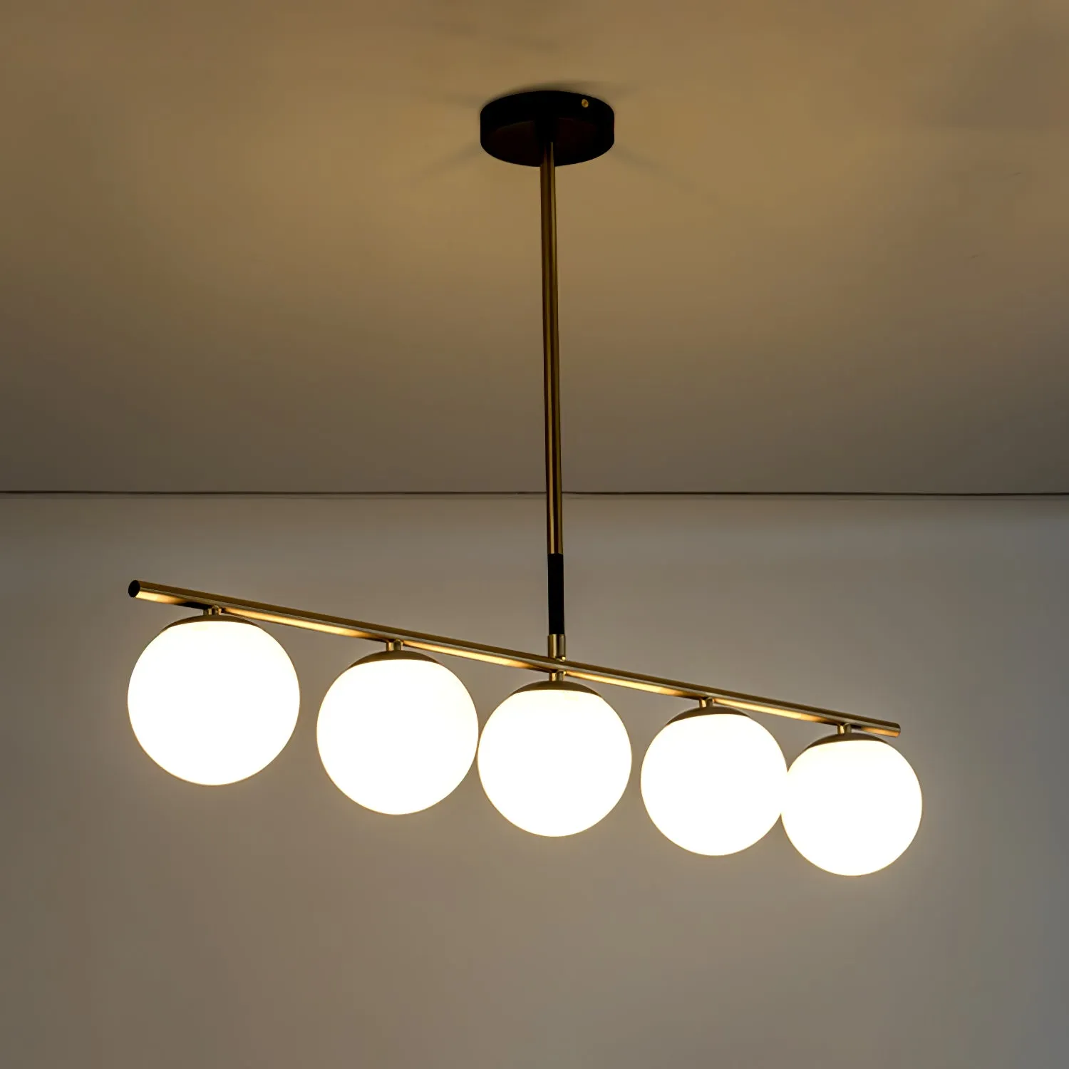 Fulesi Globe Chandelier