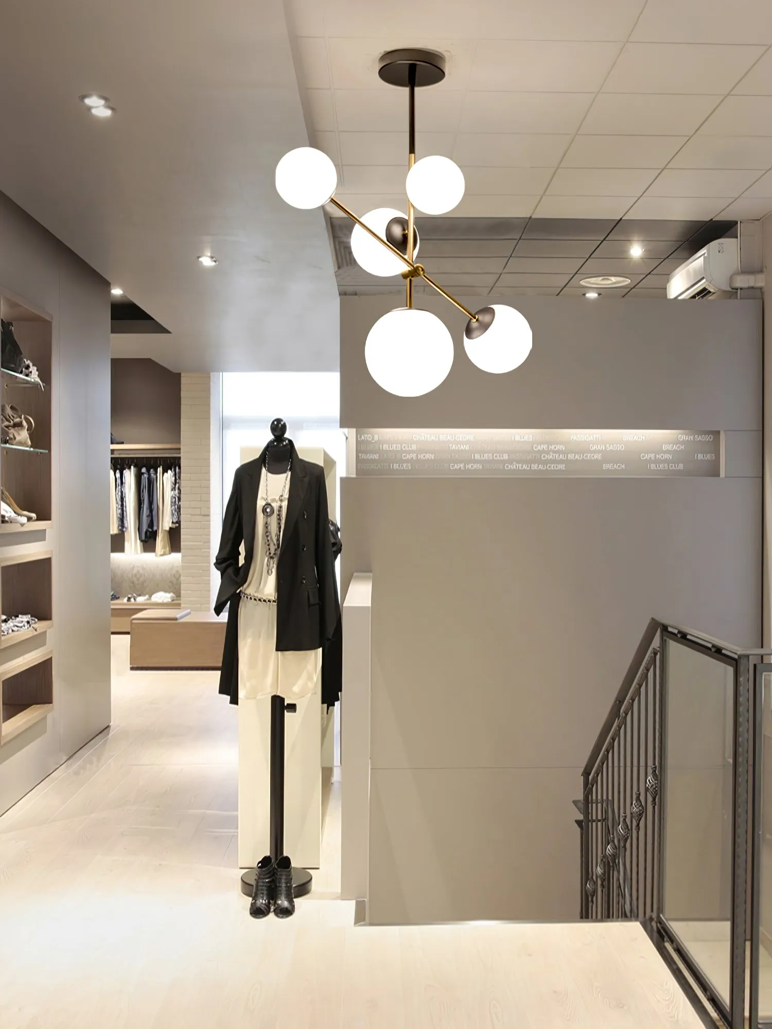 Fulesi Globe Chandelier