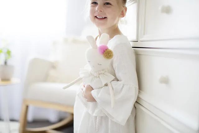 Isabelle Bunny | Pink Linen   Ivory