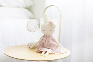 Isabelle Bunny | Pink Linen   Ivory