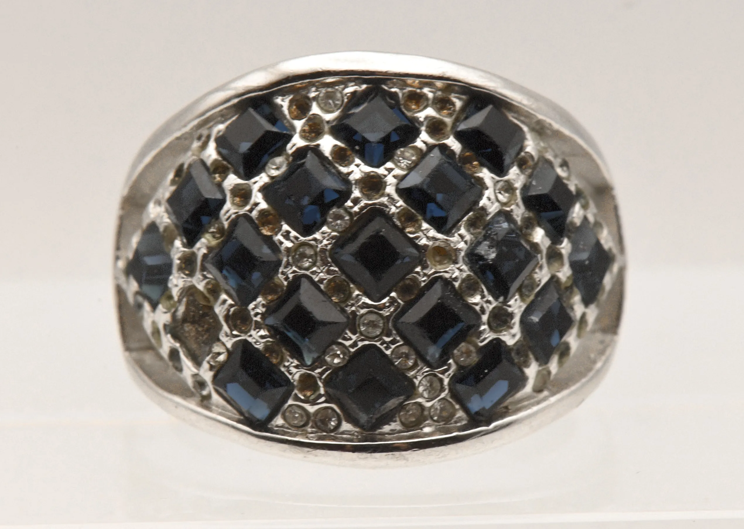 Vintage Sterling Silver Rhinestone Dome Ring - Size 9.25 - Missing Stones